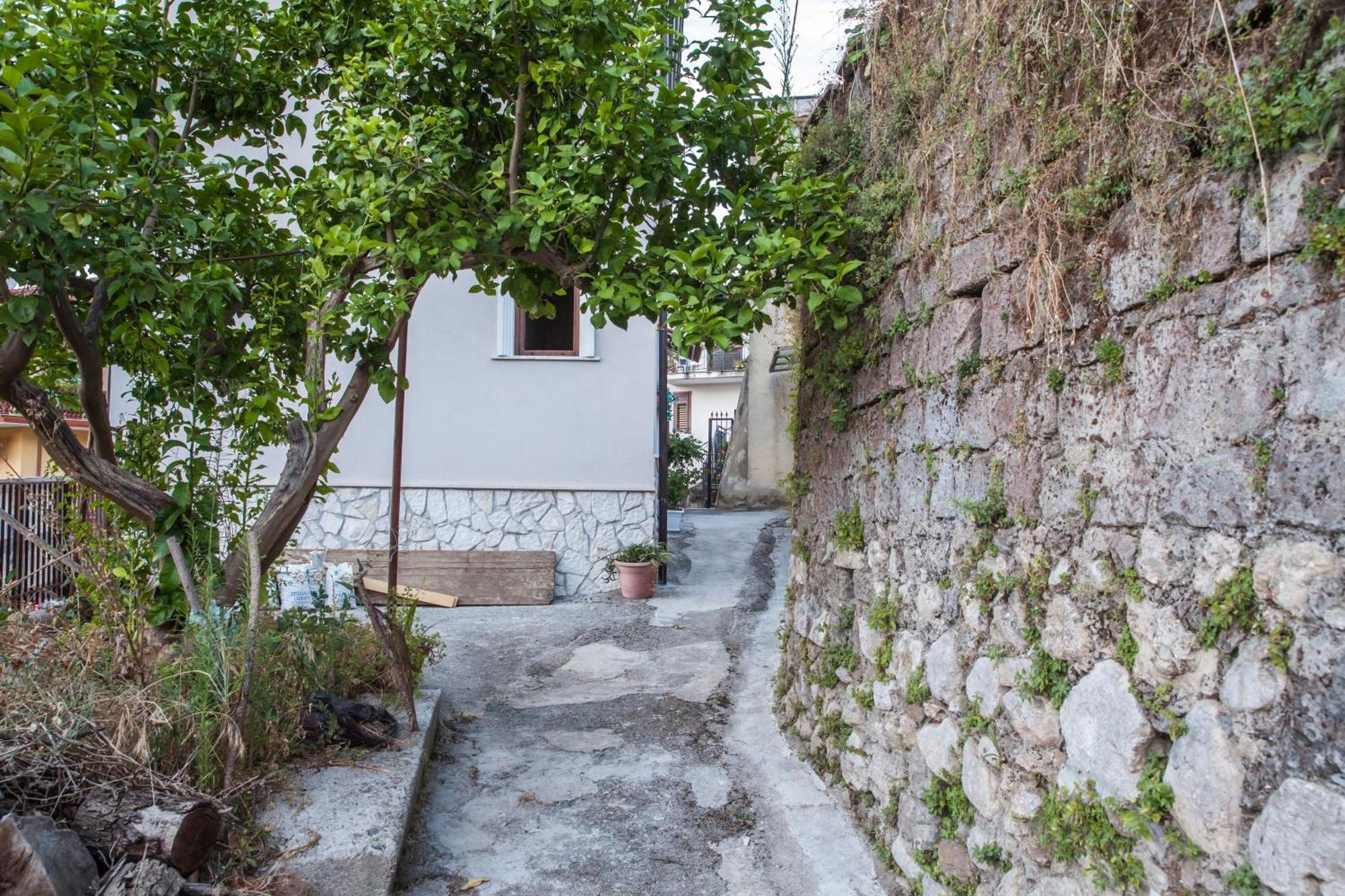 Villa Il Borgo Degli Artisti Montoro Inferiore Exterior foto